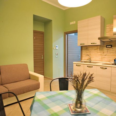 In Center Apartaments Salerno Dış mekan fotoğraf