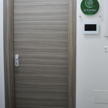 In Center Apartaments Salerno Dış mekan fotoğraf