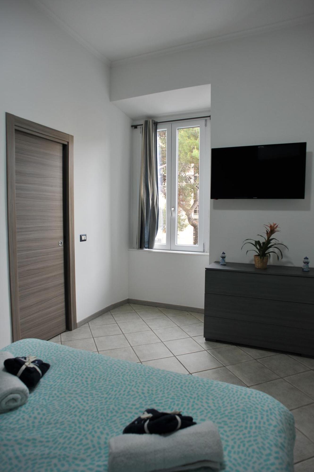 In Center Apartaments Salerno Dış mekan fotoğraf