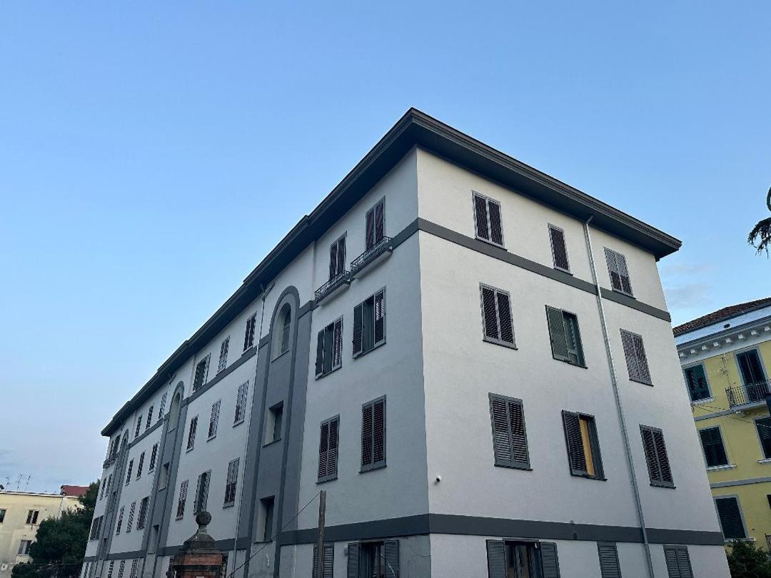 In Center Apartaments Salerno Dış mekan fotoğraf